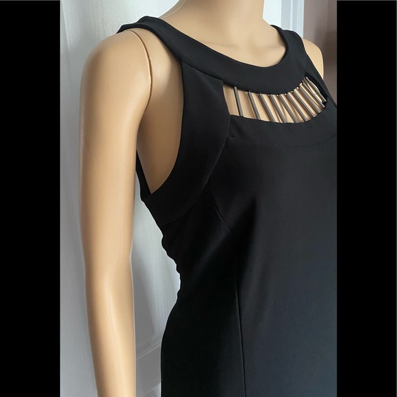 Dresses & Skirts - Open Shoulders Black Dress